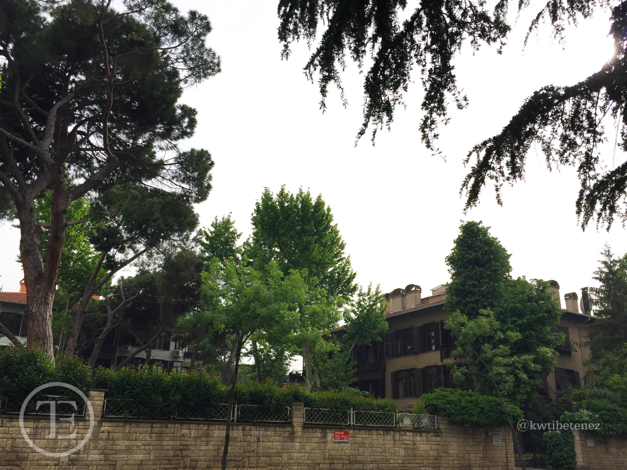 Caddebostan Bağdat Caddesi